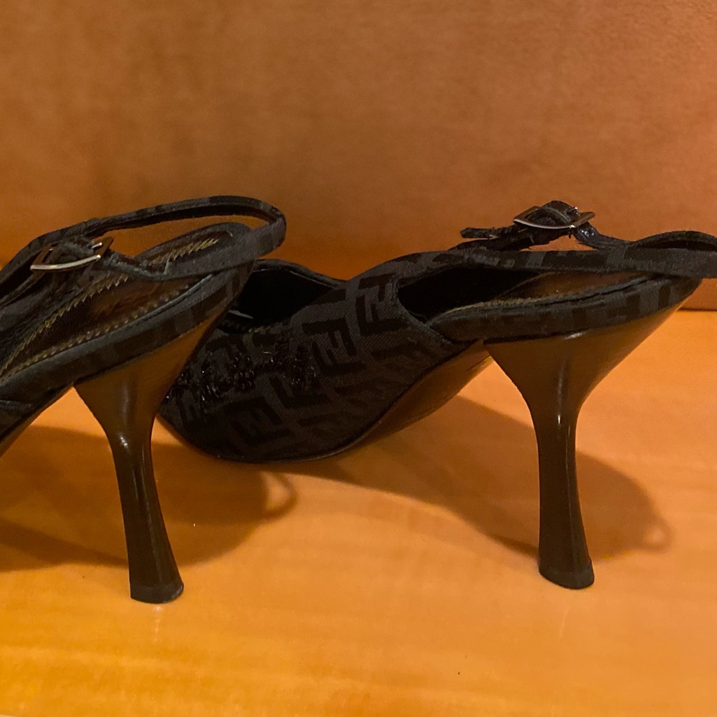 Fendi Black Slingback Heels With Intricate Detailing